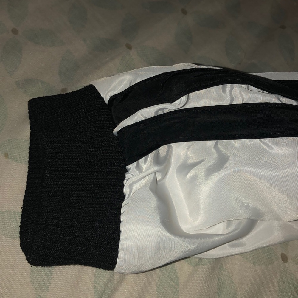 Jacket - Picture 2 of 3
